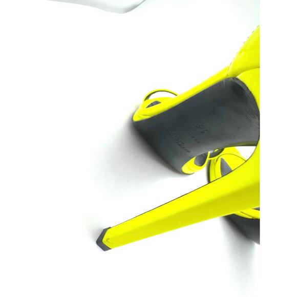 SAINT LAURENT Amber Ankle Strap Sandals in Fluo Yellow size EU 36 - Picture 7 of 12